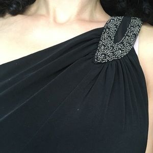 Beautiful Calvin Klein one-shoulder evening dress!
